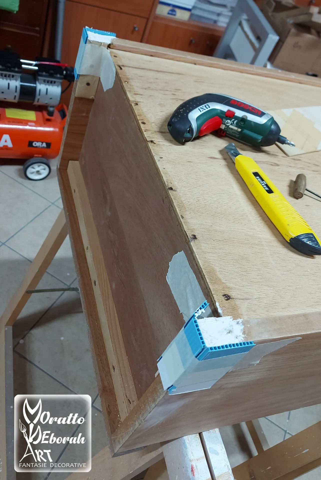 riparazioni comodini prima del restyling