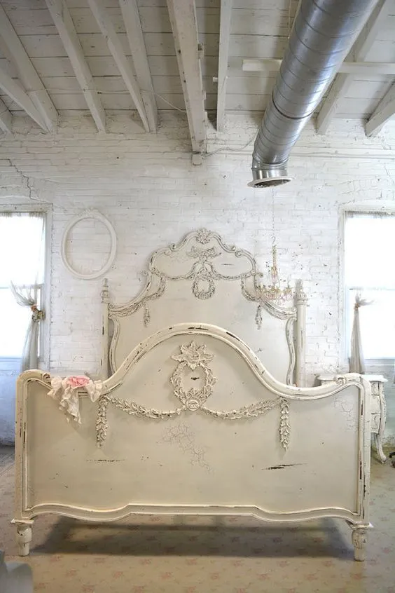 camera da letto shabby