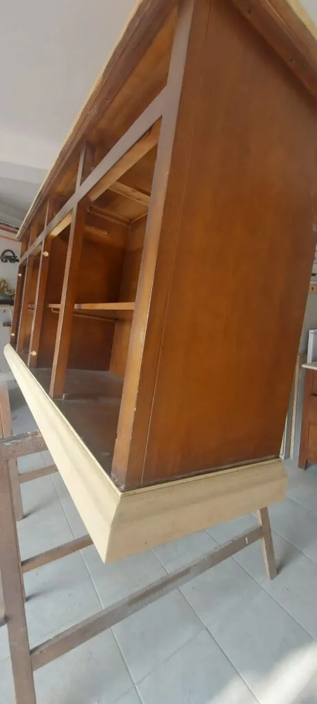 credenza arte povera