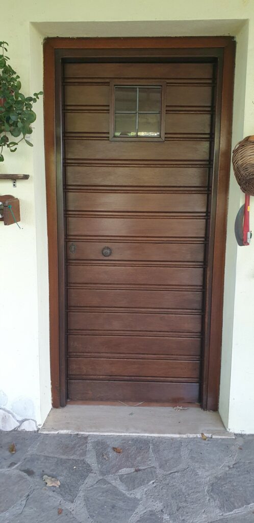 salvate quel portoncino, come trattare una porta d'ingresso in legno