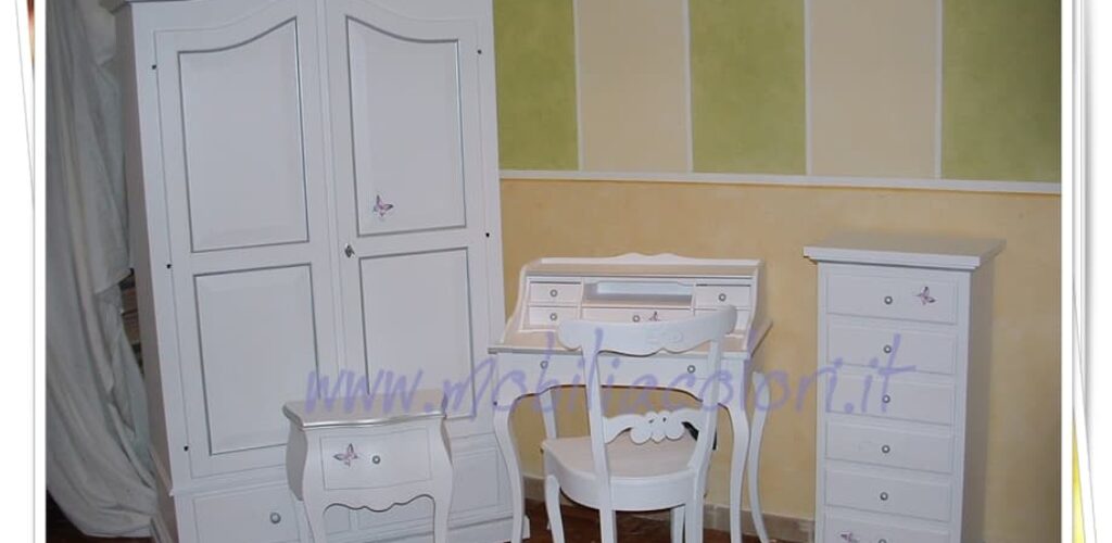 arredamento cameretta bianca