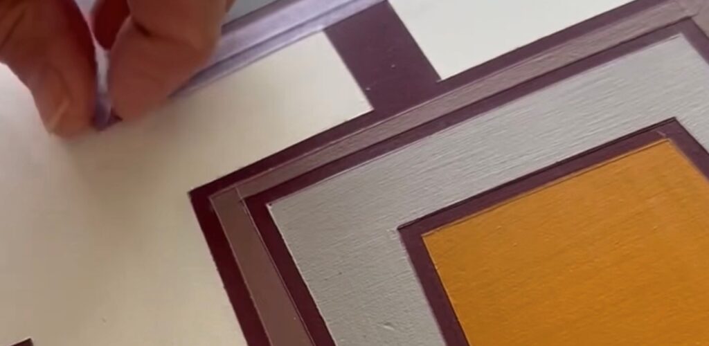 vecchio comodino malridotto rinnovato con i colori di lucia