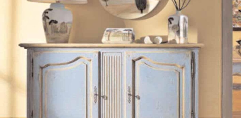 credenza con segreto azzurra decapè