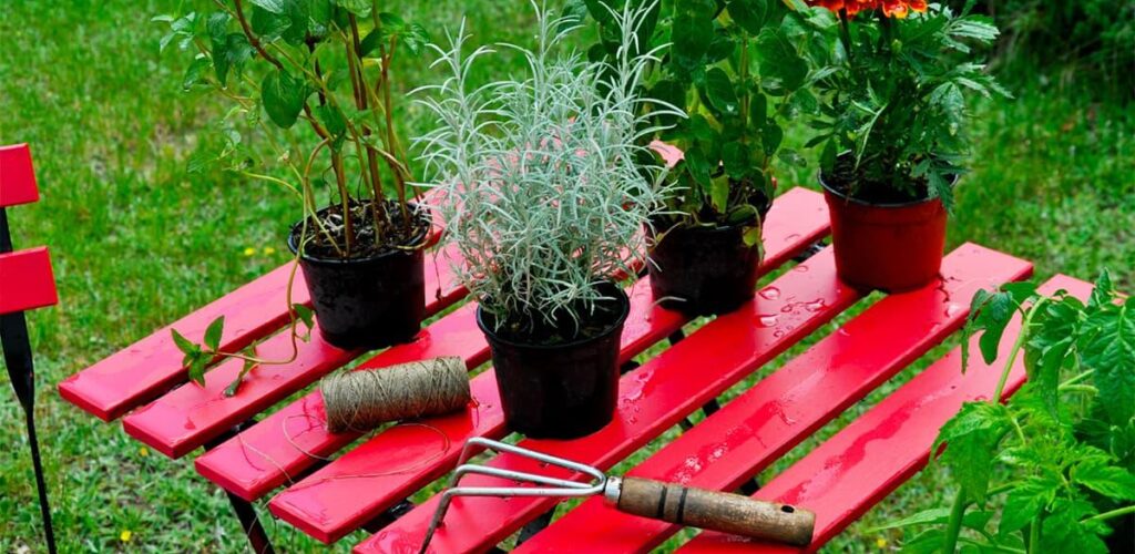 rinnovare i mobili da giardino